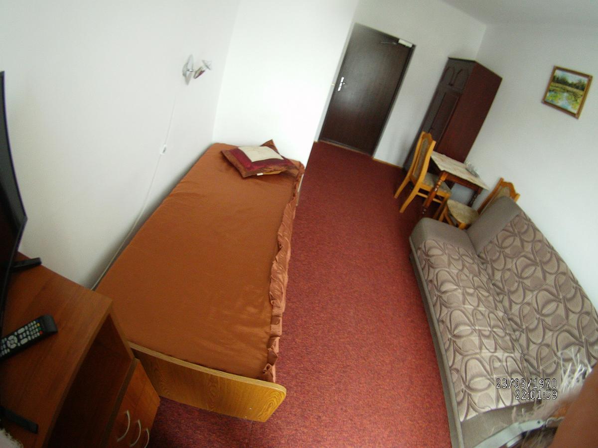 Bed and Breakfast Domy Wczasowe Tryumfy Крыница-Здруй Экстерьер фото