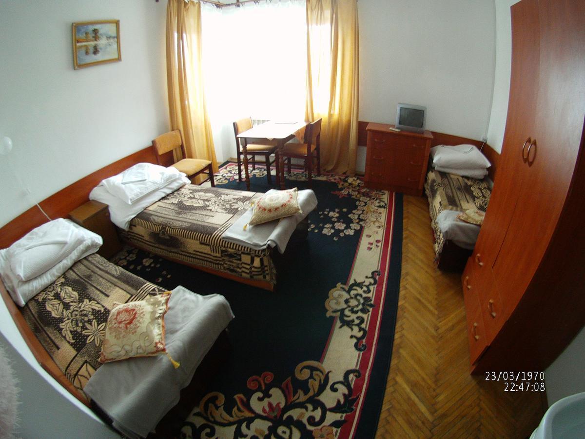 Bed and Breakfast Domy Wczasowe Tryumfy Крыница-Здруй Экстерьер фото